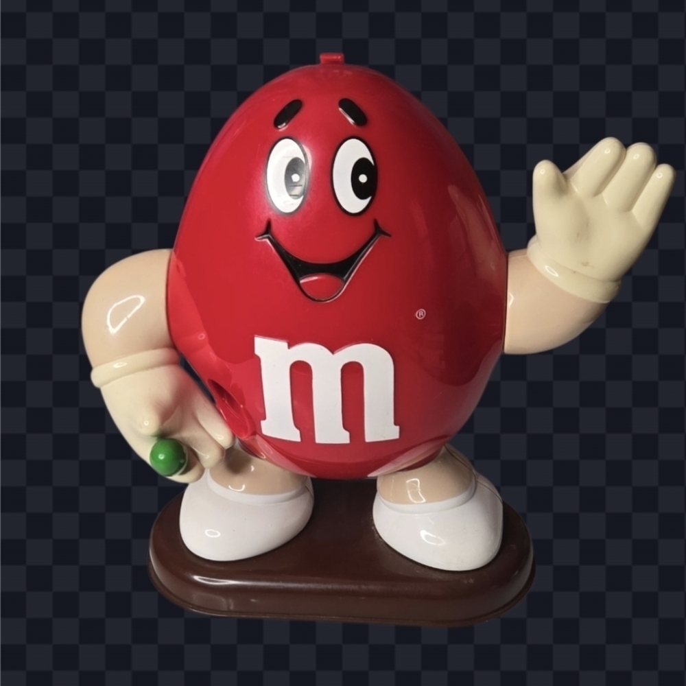 Red M&M Character Figurine 1993 - Picture 1 of 3
